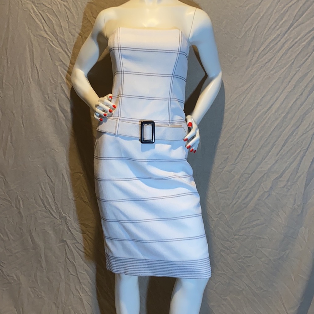 David Meister size 4 strapless dress.